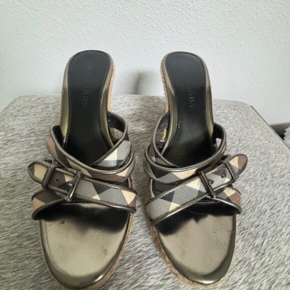 Burberry Nova Check Pattern Canvas Espadrilles - Picture 3 of 5